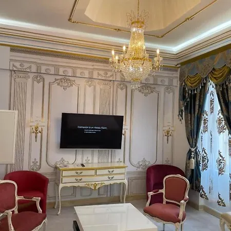 Suite Presidentielle Maison De L'Eglise Narbonne Exterior photo